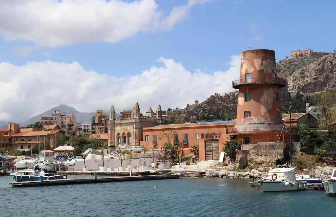 Casa De Paoli - Vista Mare Arenella, Palermo Con Parcheggio Privato-1